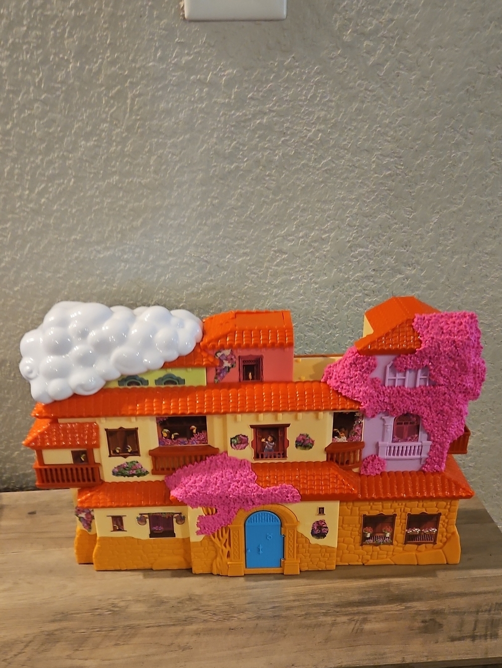Encanto Playhouse